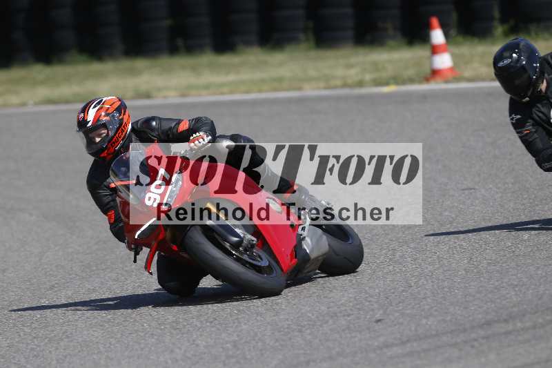 /21 17.06.2026  Ducati Schweiz Track Warmup ADR/Gruppe gelb/907
